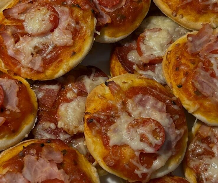 Pâte à pizza facile_Mini pizzas
